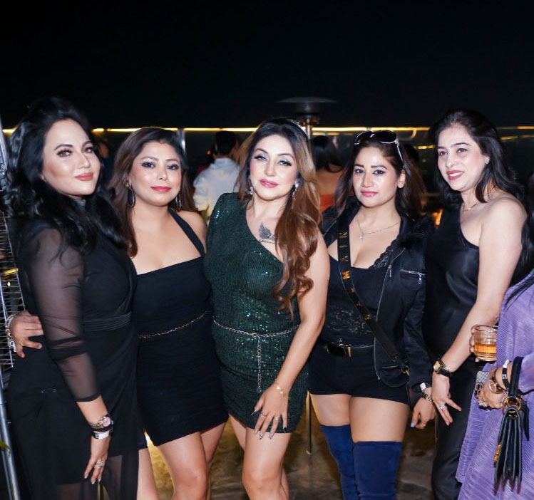 Read more about the article Sundowner at CEU Penthouse Bar & Lounge